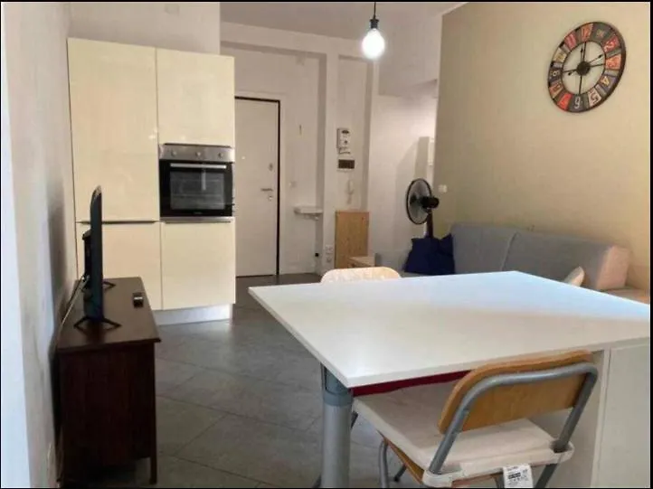 Cenisio Cozy Flat Appartement Milaan